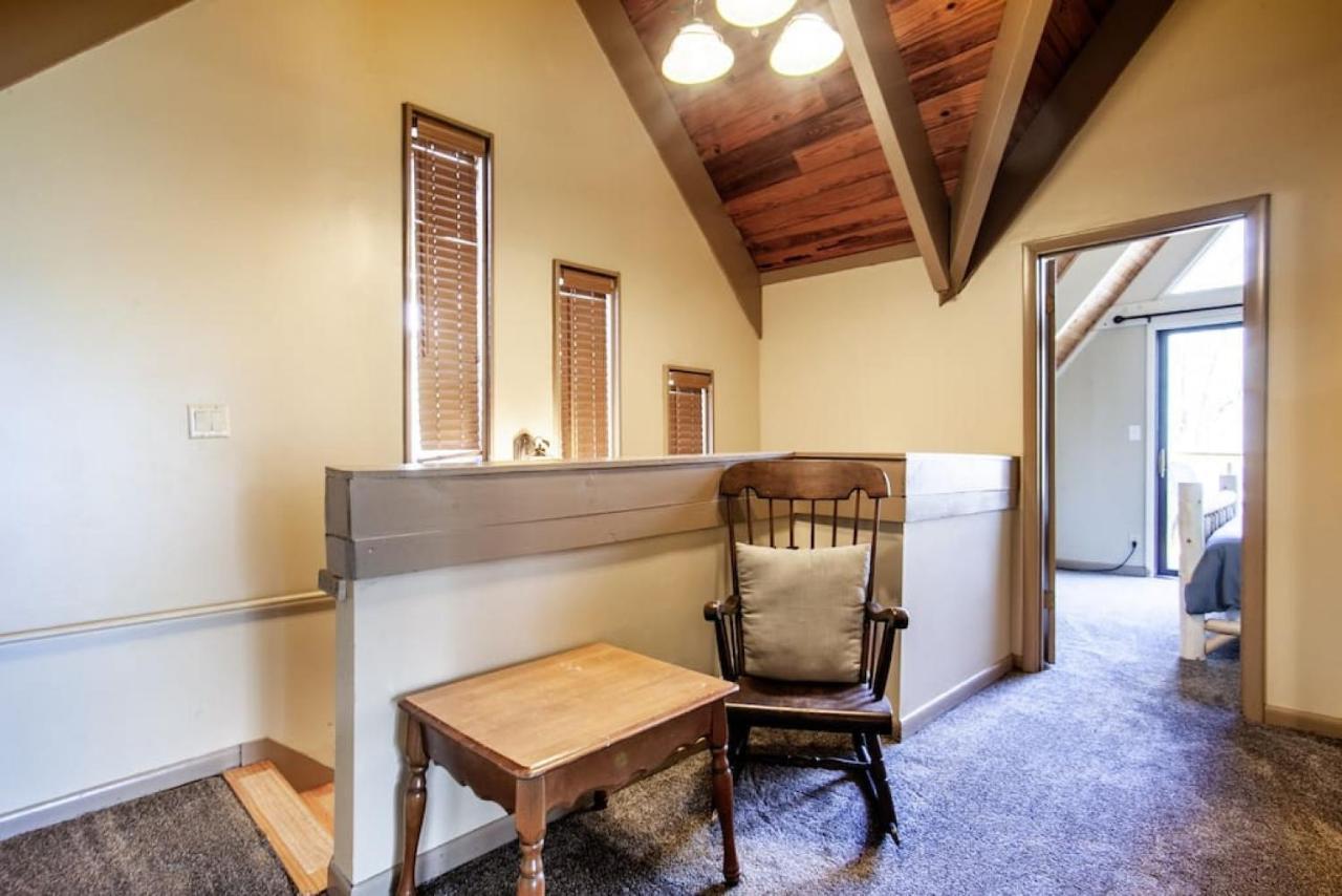 Bear View Chalet With Hot Tub And Near Ober Gatlinburg Exterior foto