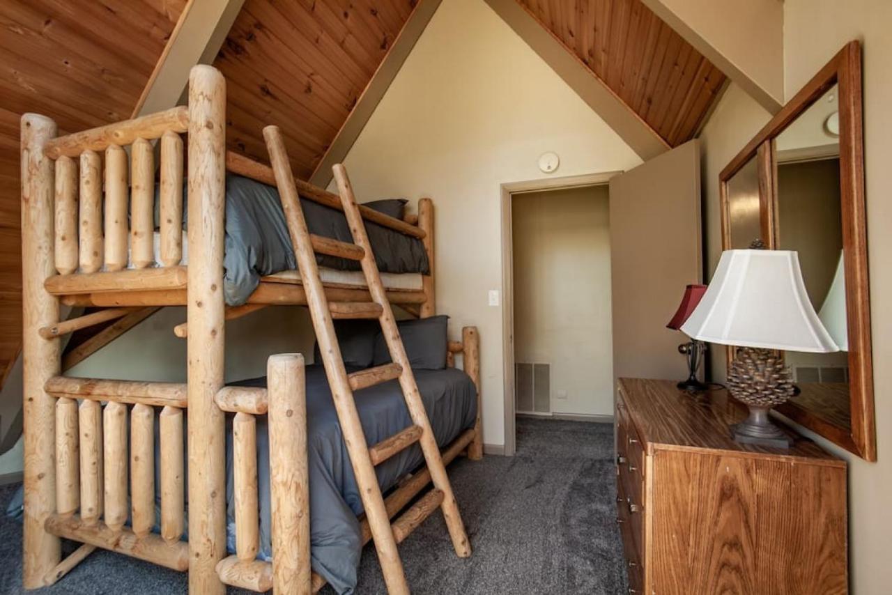 Bear View Chalet With Hot Tub And Near Ober Gatlinburg Exterior foto