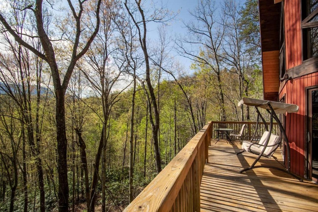Bear View Chalet With Hot Tub And Near Ober Gatlinburg Exterior foto