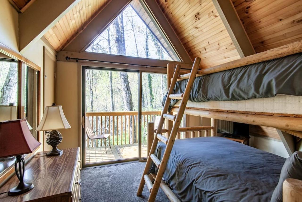 Bear View Chalet With Hot Tub And Near Ober Gatlinburg Exterior foto